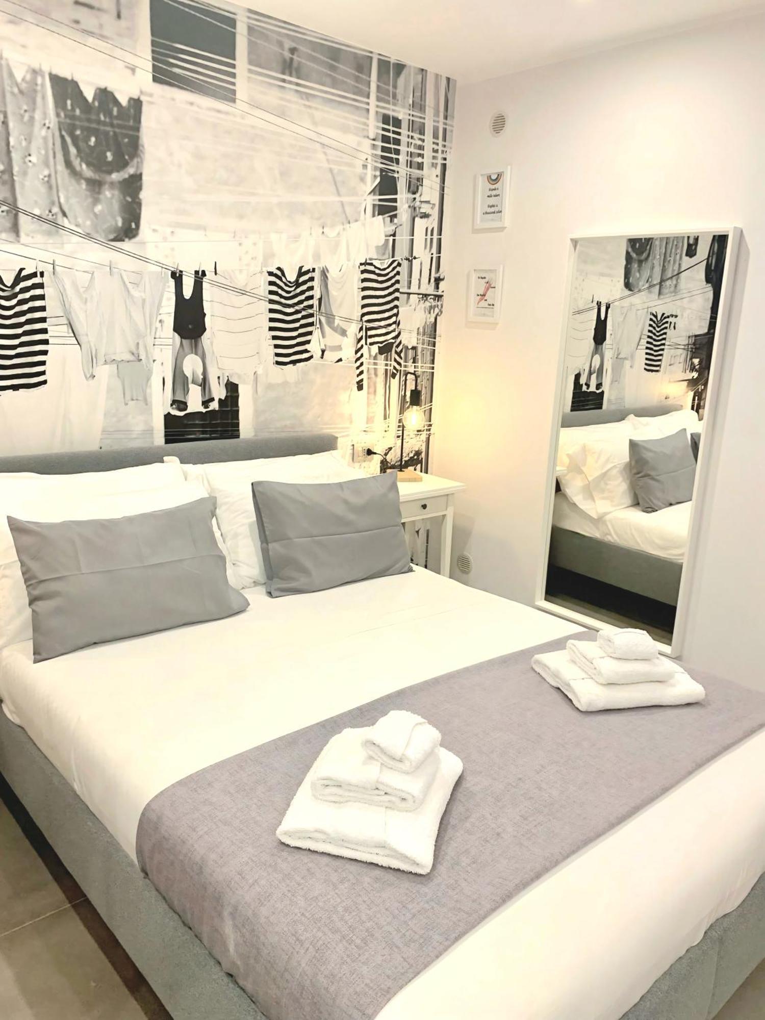 Casa E Bottega 41 Apartment Naples Luaran gambar